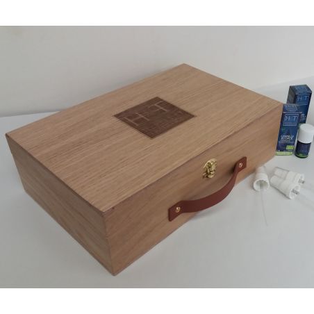 Coffret vide en bois avec poignee