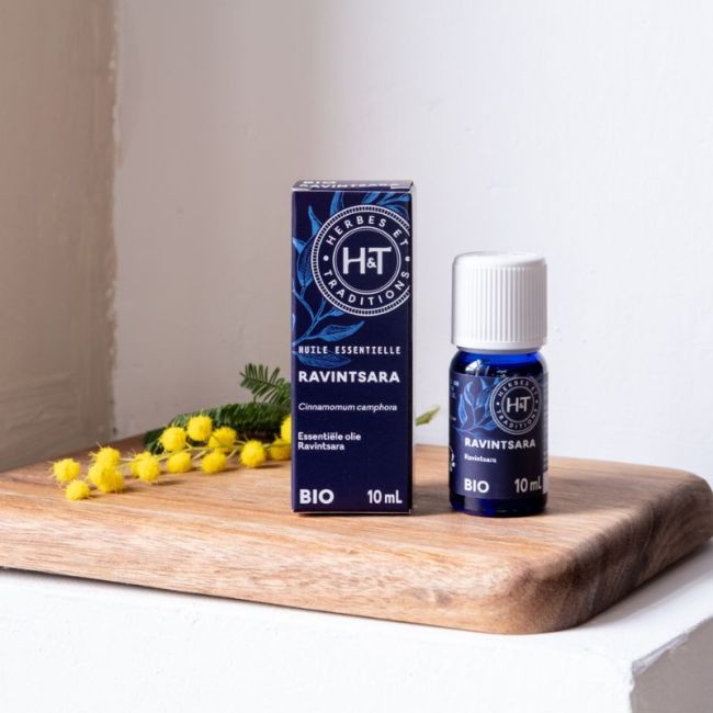 HUILE ESSENTIELLE -...