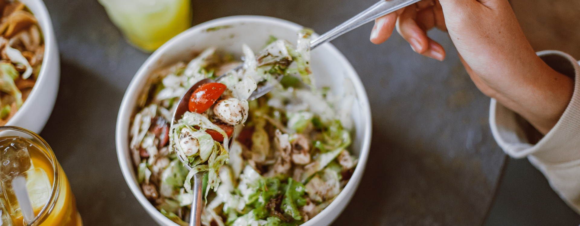 Alimentation Vata : le guide complet pour équilibrer votre dosha